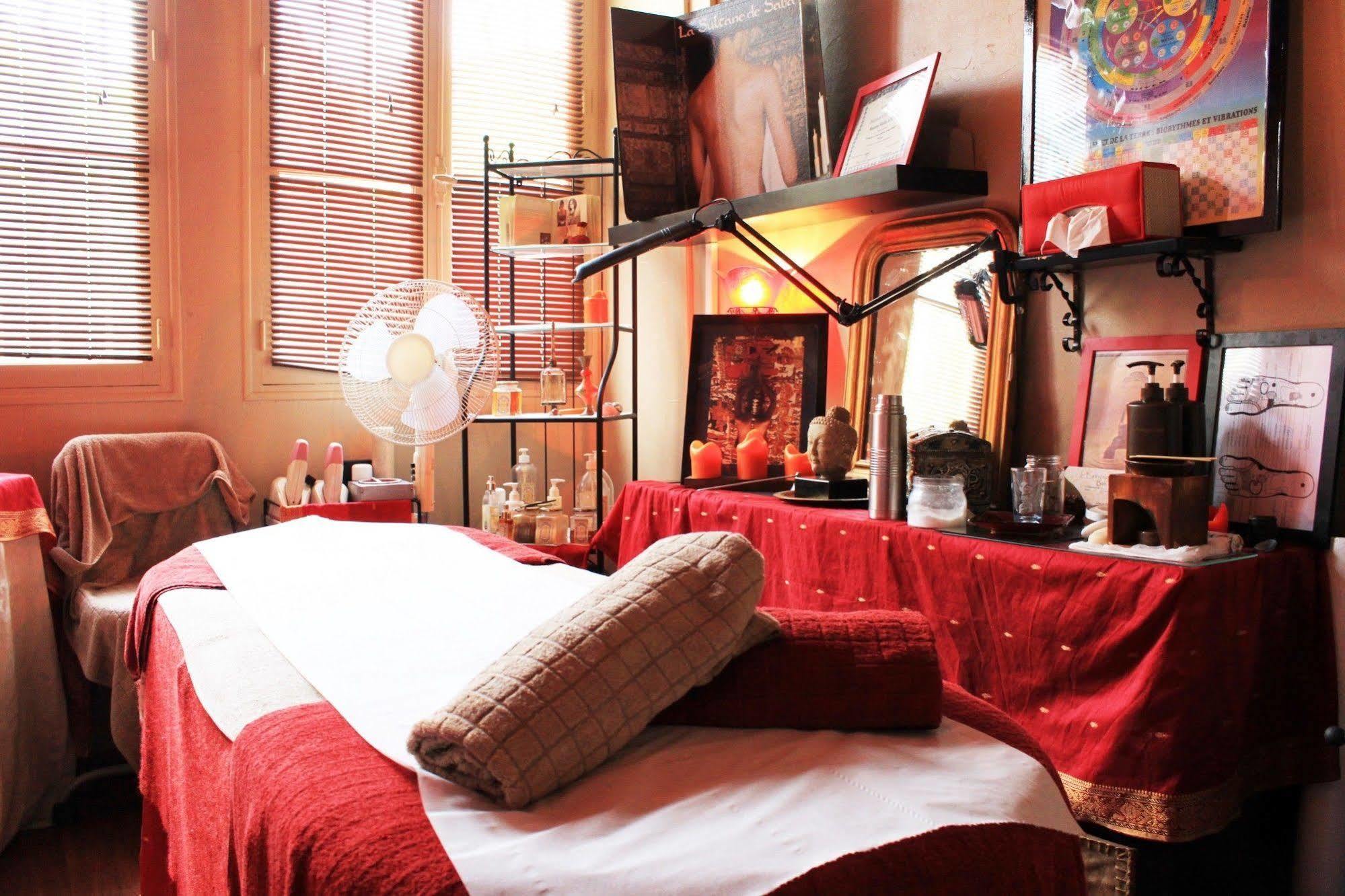 Adonis Sanary Grand Hotel Des Bains Экстерьер фото